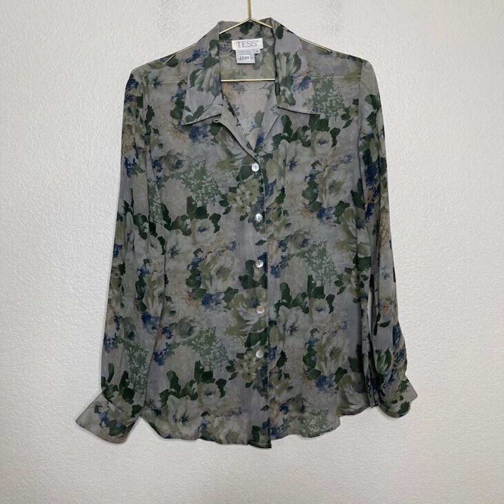 VINTAGE Tess Medium Y2K Silk Romantic Floral Sheer Pearl Buttons Ethereal Fairy